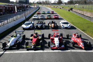 12747863_975845125784256_8886638570626451418_o